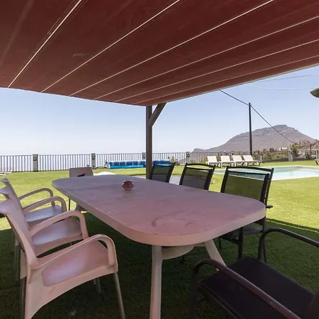 The Stables * Arona (Tenerife)