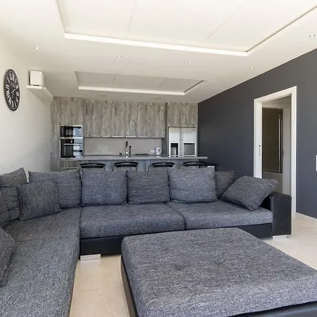 The Stables * Arona (Tenerife)